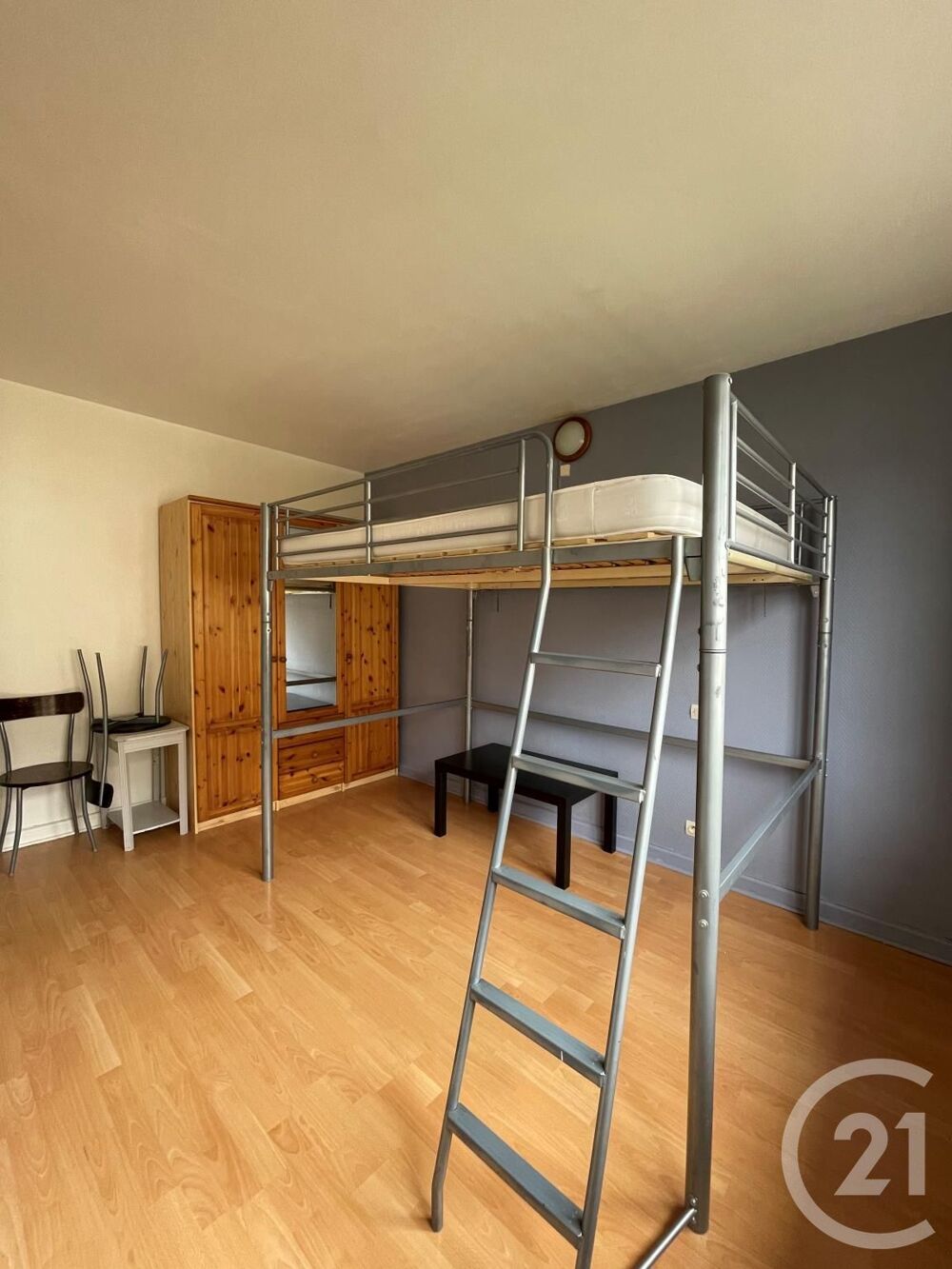 location Appartement - 1 pièce(s) - 25 m² Sochaux (25600)