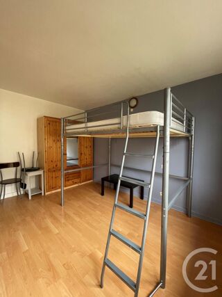  Appartement à louer 1 pièce 25 m²