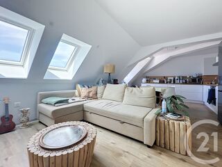 Appartement à louer 4 pièces 130 m²