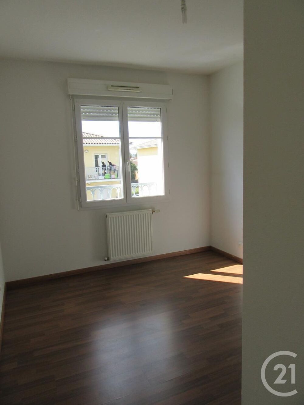 location Appartement - 2 pièce(s) - 44 m² Gironde-sur-Dropt (33190)