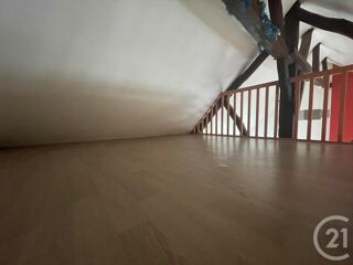  Appartement à louer 1 pièce 37 m²