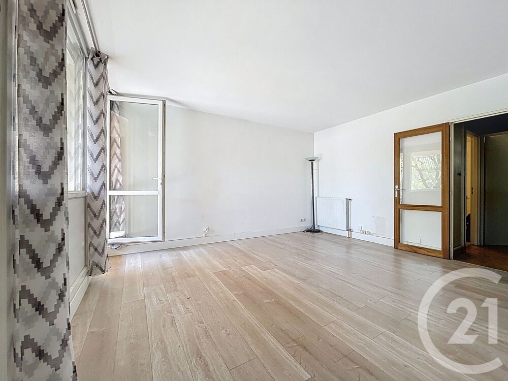 location Appartement - 2 pièce(s) - 52 m² Bagnols-sur-Cèze (30200)