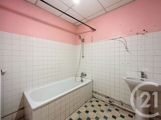  Immeuble à vendre 300 m²