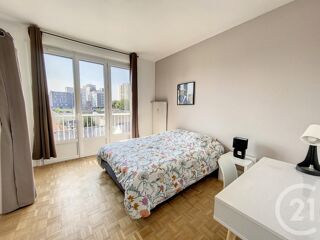  Appartement à vendre 6 pièces 98 m²