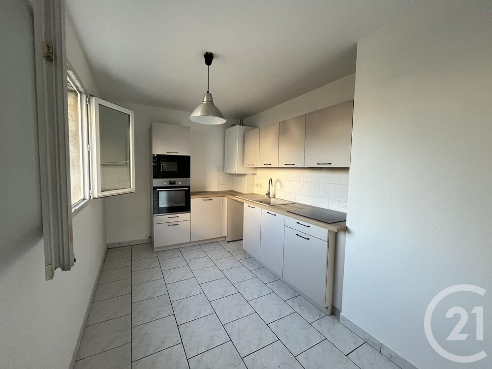 location Appartement - 4 pièce(s) - 88 m² Barberaz (73000)