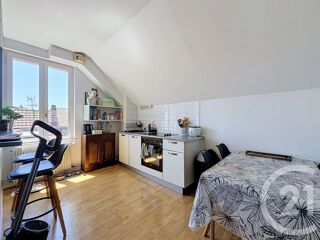  Appartement à louer 2 pièces 62 m²
