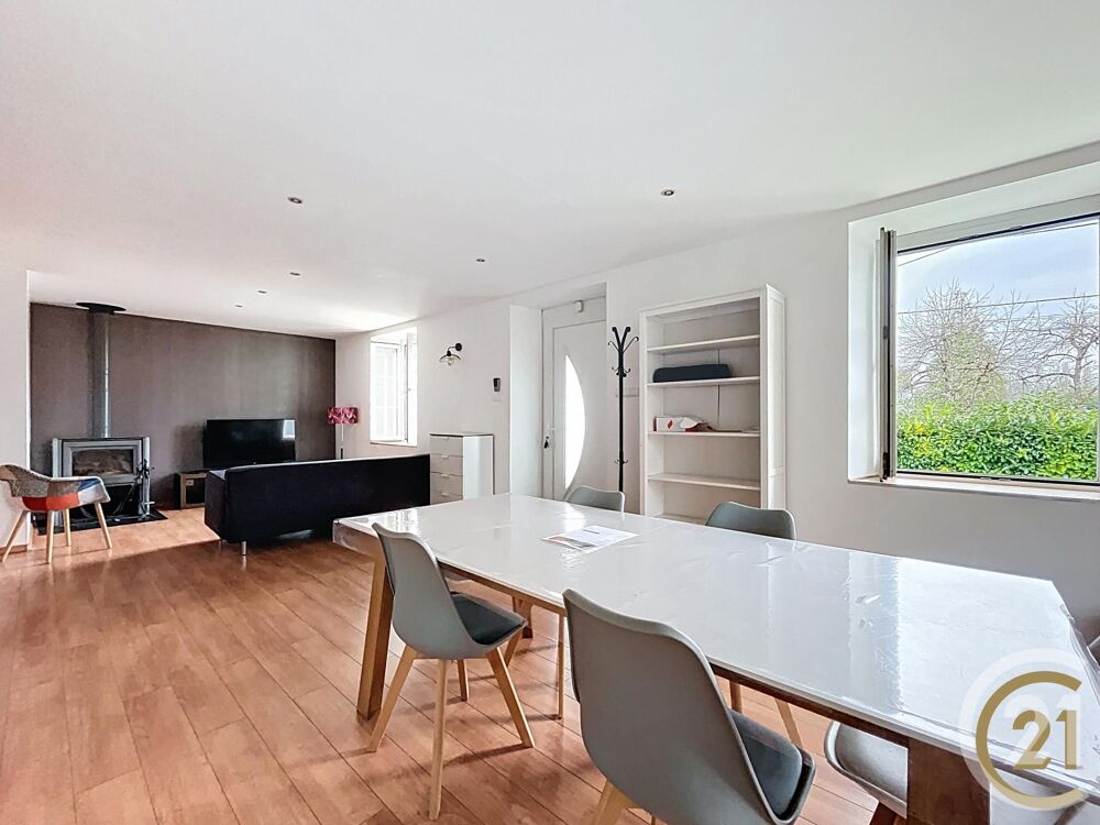 location Maison - 6 pièce(s) - 125 m² Valentigney (25700)