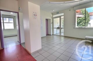  Maison � vendre 8 pi�ces 231 m�