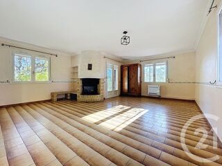  Maison � vendre 6 pi�ces 201 m�