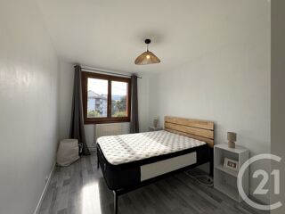  Appartement à louer 3 pièces 60 m²