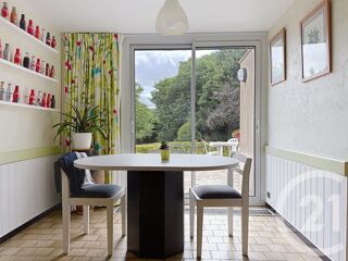  Maison � vendre 9 pi�ces 274 m�