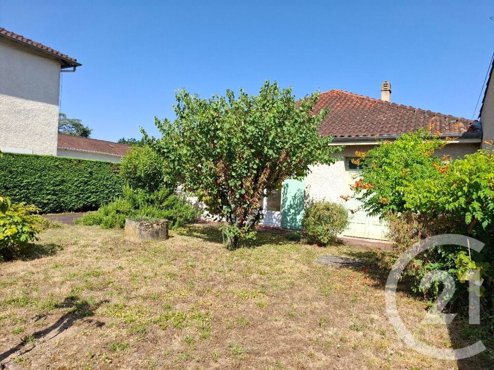 Rare, à deux pas du centre ville Castres, loue maison de....