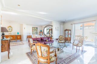  Maison � vendre 8 pi�ces 352 m�