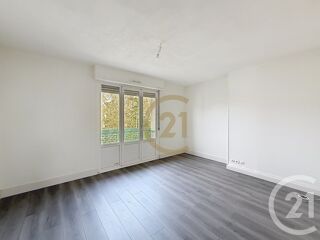  Appartement à louer 3 pièces 58 m²