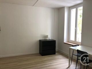  Appartement à louer 1 pièce 25 m²