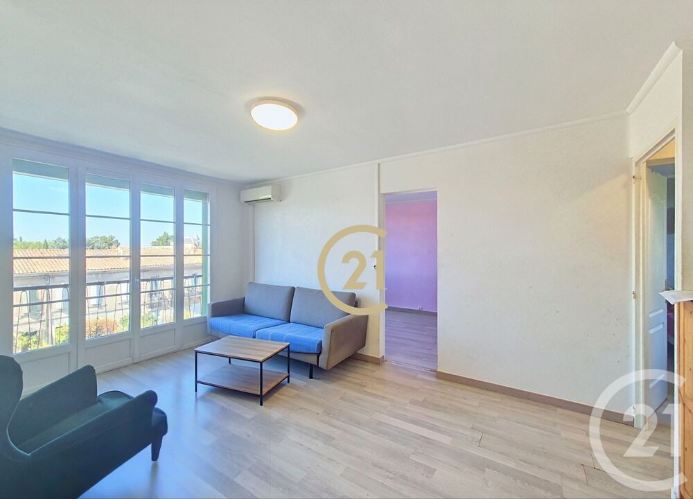 vente Appartement - 5 pièce(s) - 73 m² Salon-de-Provence (13300)