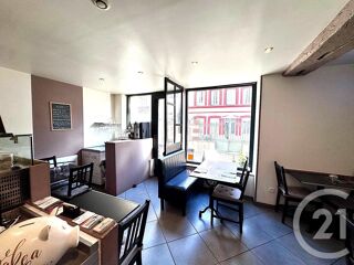  Immeuble � vendre 137 m�