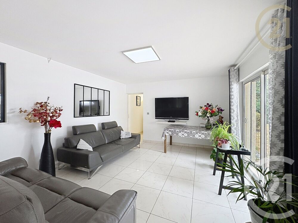 Nichée au c½ur de la nature, cette maison de plainpied v....