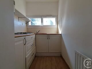  Appartement à louer 2 pièces 49 m²