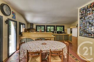  Maison à vendre 9 pièces 300 m²