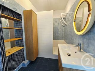  Appartement à louer 3 pièces 79 m²