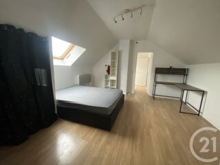  Maison à louer 4 pièces 108 m²