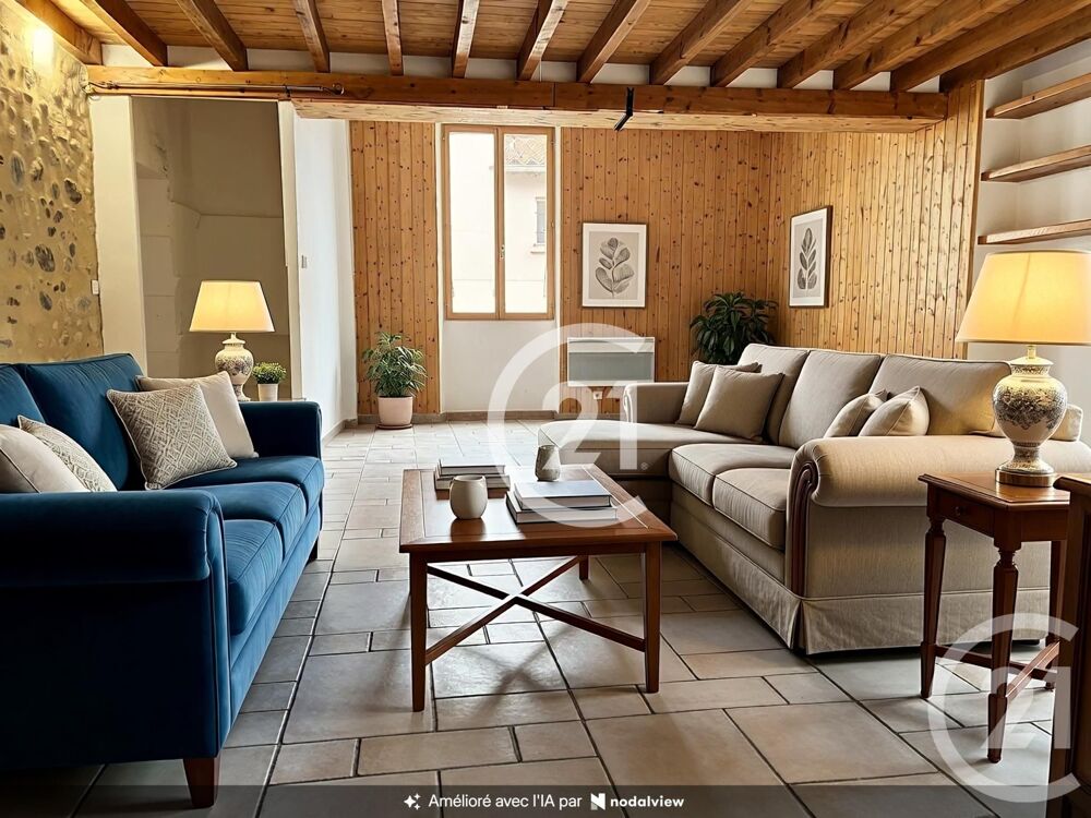 SEULEMENT chez CENTURY21, BROUILLA, maison de village da....