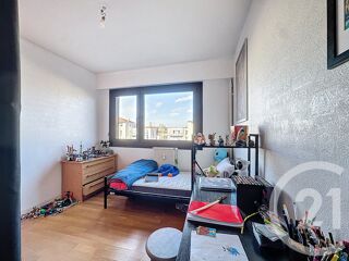  Appartement � vendre 4 pi�ces 83 m�