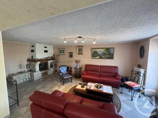  Maison à vendre 10 pièces 411 m²