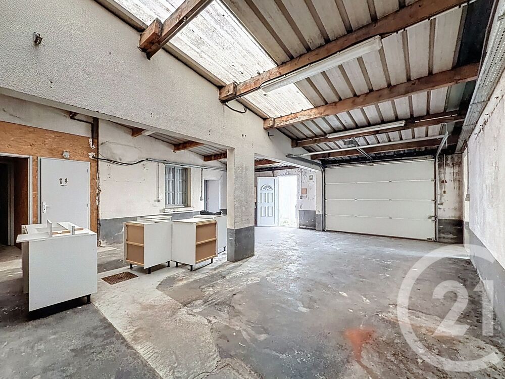 vente Parking / Garage - 190 m² Vieux-Charmont (25600)