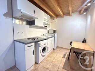  Appartement à louer 2 pièces 33 m²