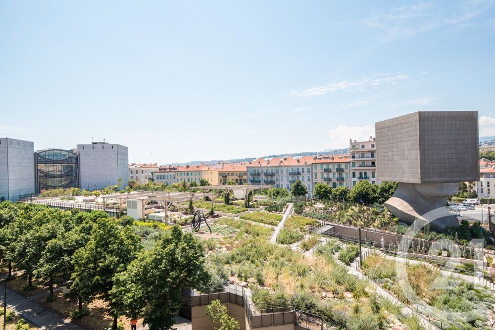 NICE COULEE VERTE: Dans l'un des emplacements les p....