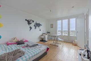  Appartement à louer 1 pièce 34 m²