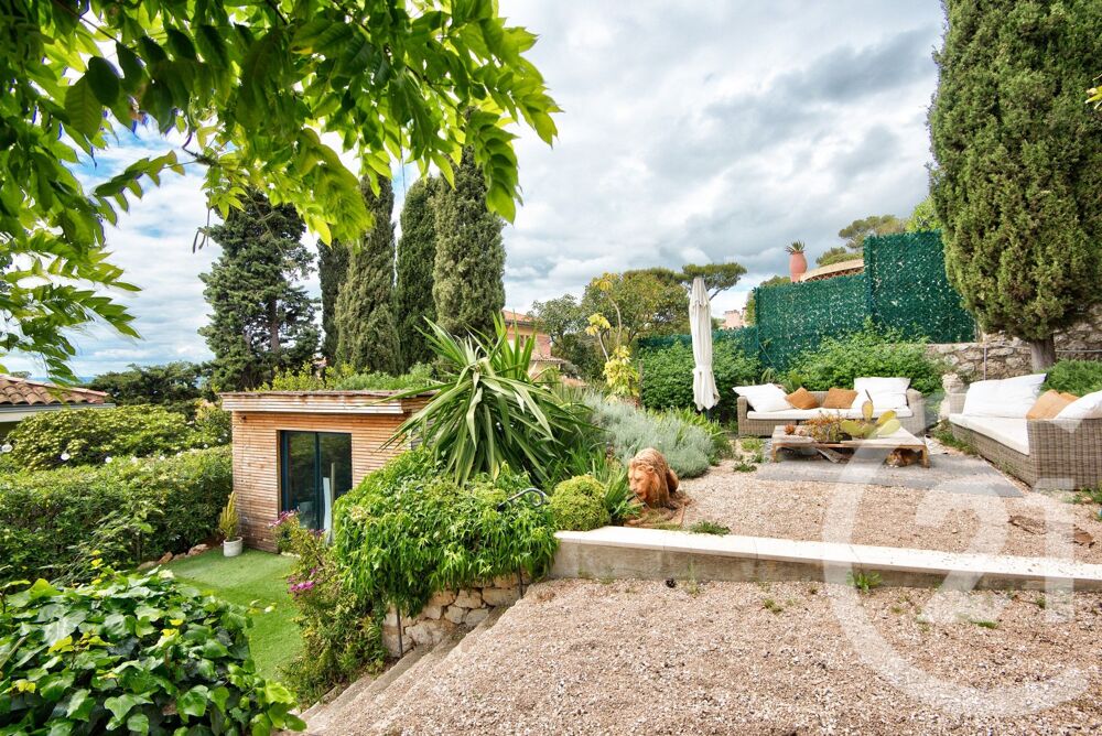 vente Maison - 6 pièce(s) - 190 m² Villefranche-sur-Mer (06230)
