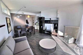  Appartement à louer 2 pièces 53 m²