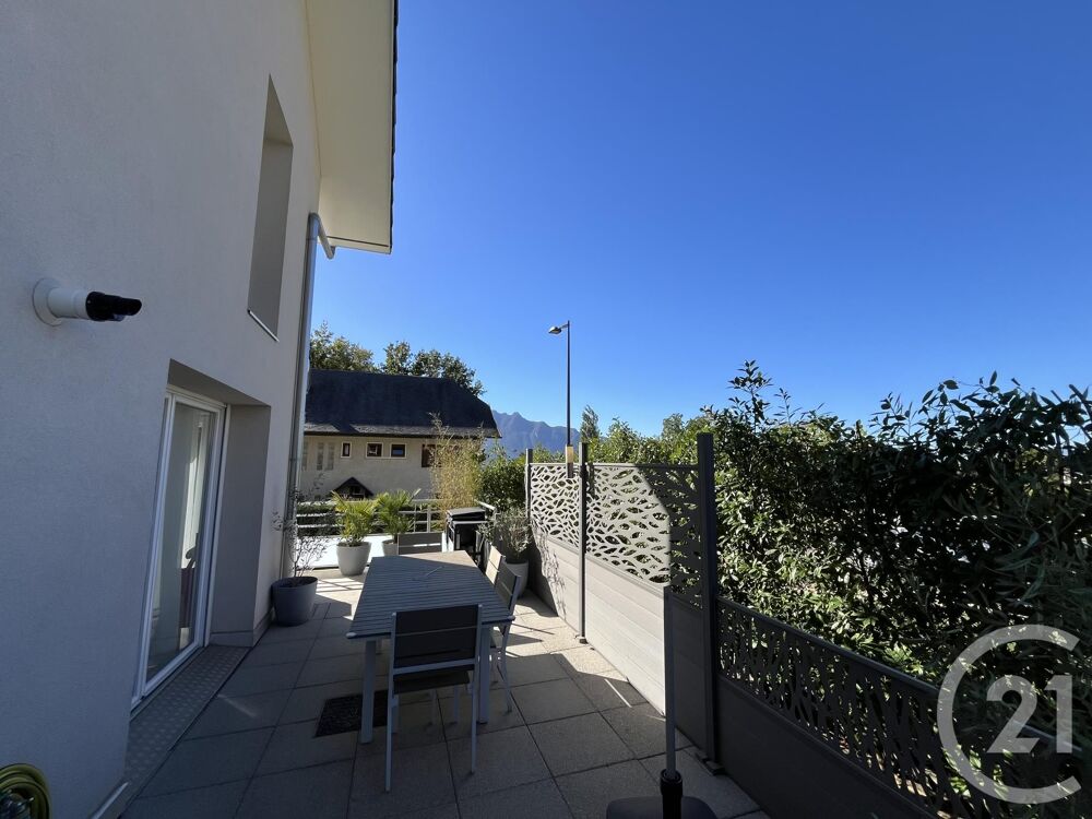 location Appartement - 3 pièce(s) - 63 m² Drumettaz-Clarafond (73420)