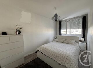  Appartement � vendre 3 pi�ces 73 m�