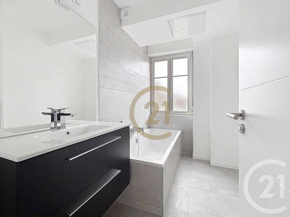 location Appartement - 4 pièce(s) - 71 m² Belfort (90000)