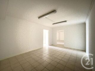  Appartement � louer 1 pi�ce 130 m�