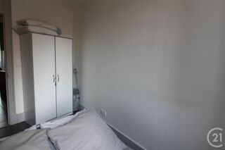  Appartement à louer 2 pièces 32 m²