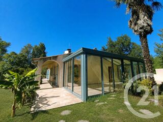  Maison à vendre 6 pièces 365 m²