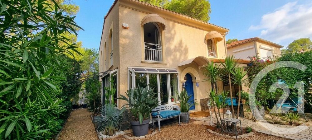 RARE & EXCEPTIONNEL MAISON TYPIQUE ARGELÉSIENNE À 50M D....