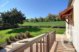  Maison � vendre 4 pi�ces 210 m�