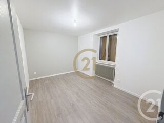  Appartement à louer 3 pièces 60 m²