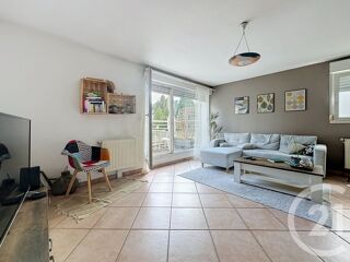  Appartement à louer 3 pièces 74 m²