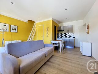  Appartement à louer 1 pièce 21 m²