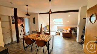  Appartement à louer 3 pièces 77 m²