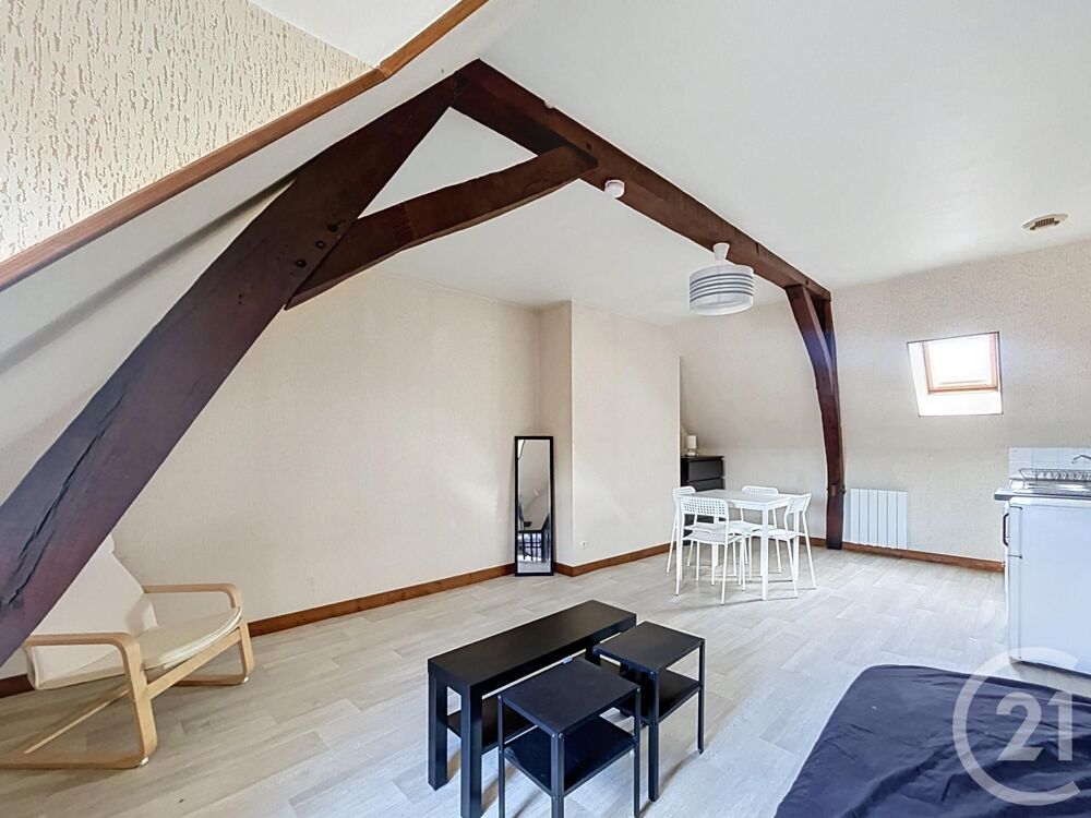 location Appartement - 1 pièce(s) - 25 m² Saint-Pourçain-sur-Sioule (03500)