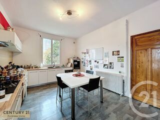  Maison � vendre 6 pi�ces 248 m�