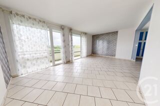 vente Appartement - 4 pièce(s) - 66 m² Saint-Quentin (02100)